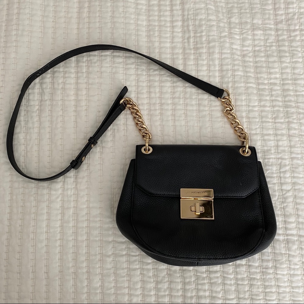 Black Michael Kors crossbody